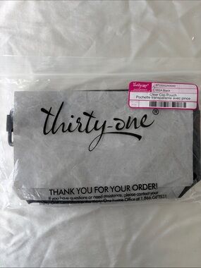 thirty-one Clear Clip Pouch with Black Trim